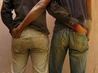 hands_in_pockets